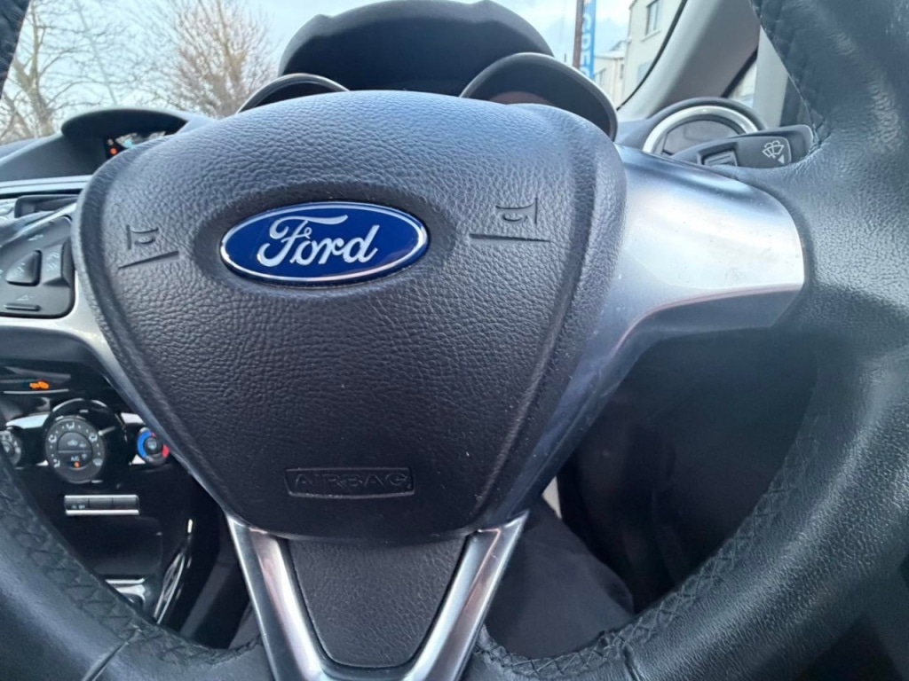 Used Ford Fiesta 2015 for sale - 77392010: Photo 21
