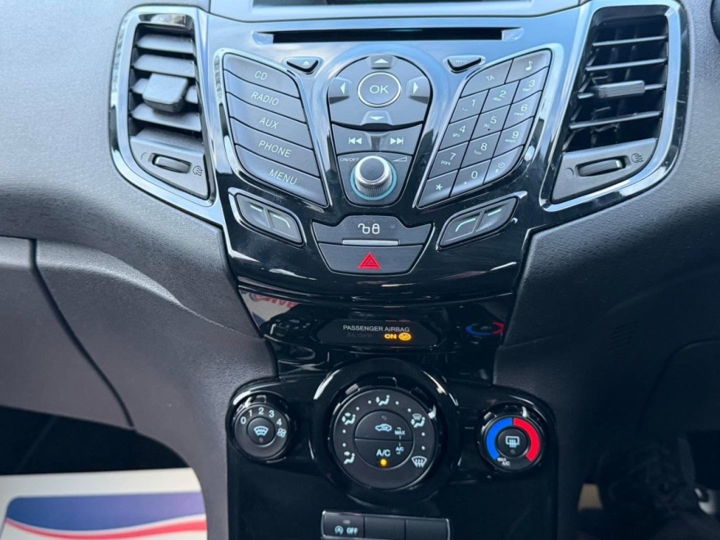 Used Ford Fiesta 2015 for sale - 77392010: Photo 26