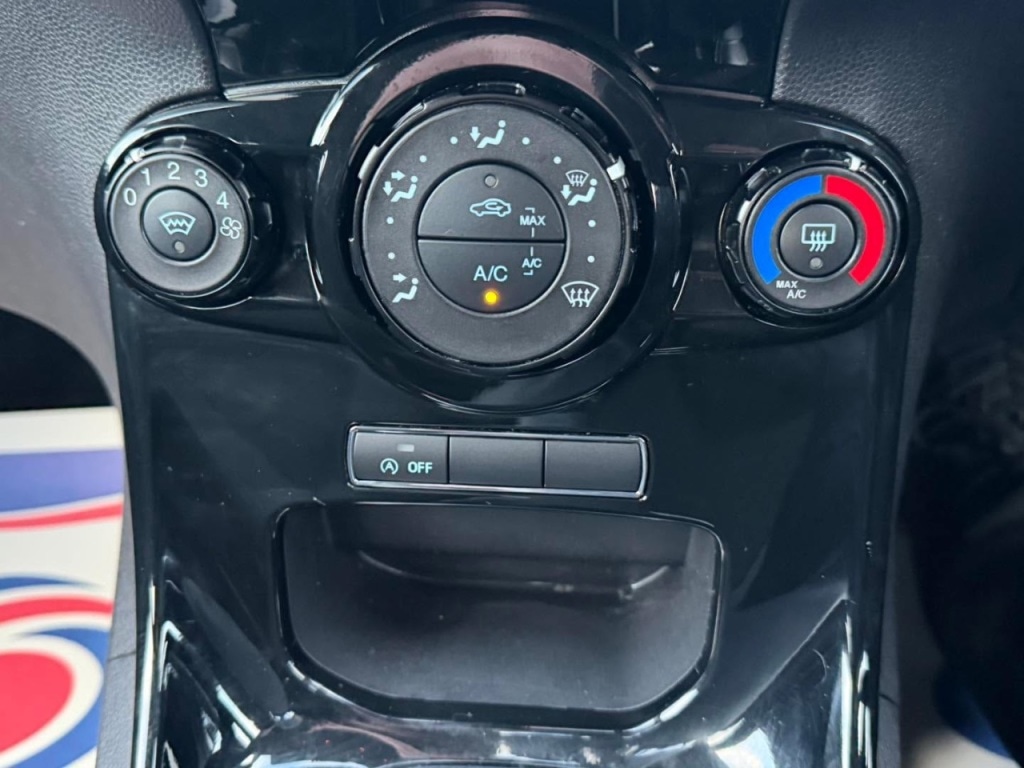 Used Ford Fiesta 2015 for sale - 77392010: Photo 27