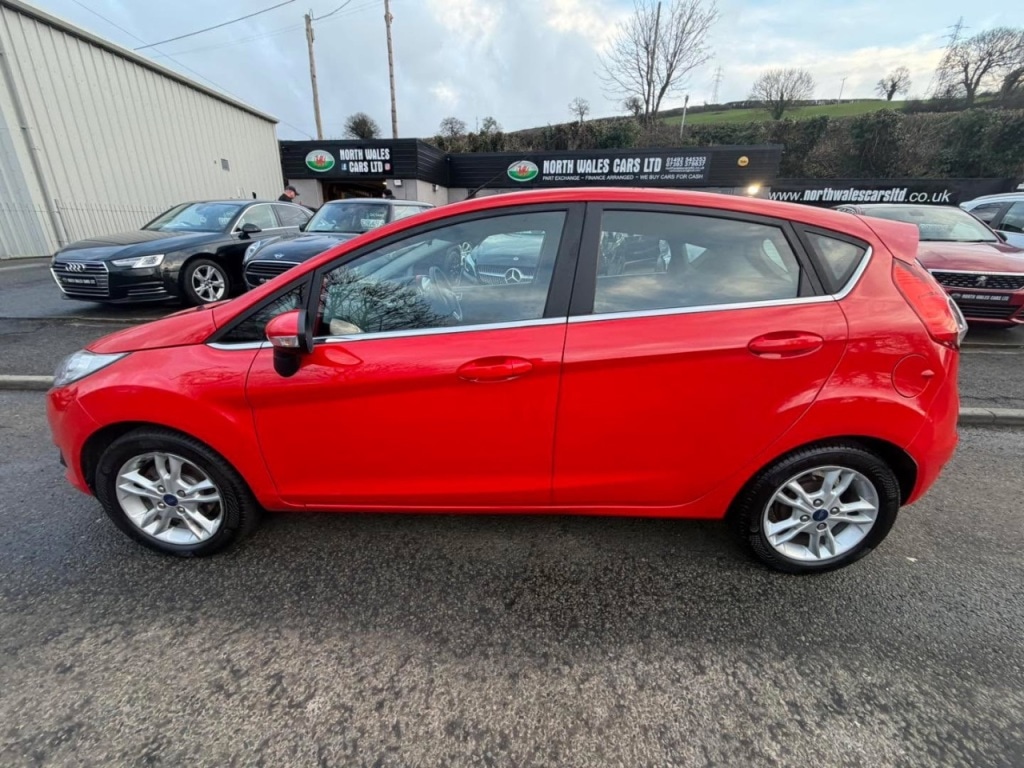 Used Ford Fiesta 2015 for sale - 77392010: Photo 5