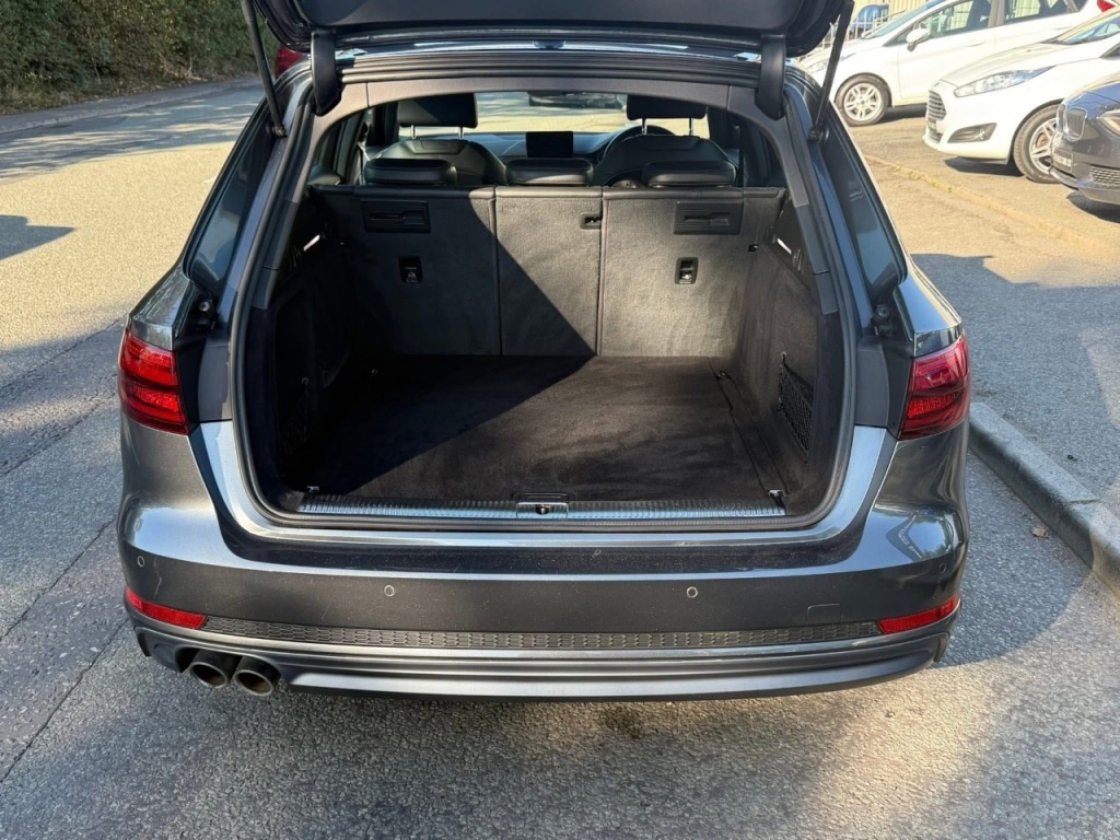 Used Audi A4 2016 for sale - 76422176: Photo 10