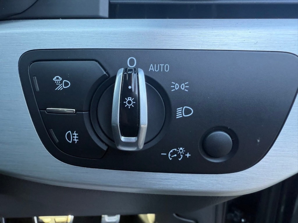 Used Audi A4 2016 for sale - 76422176: Photo 25