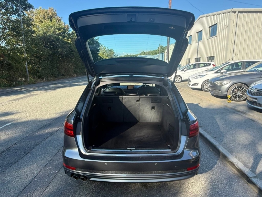 Used Audi A4 2016 for sale - 76422176: Photo 9