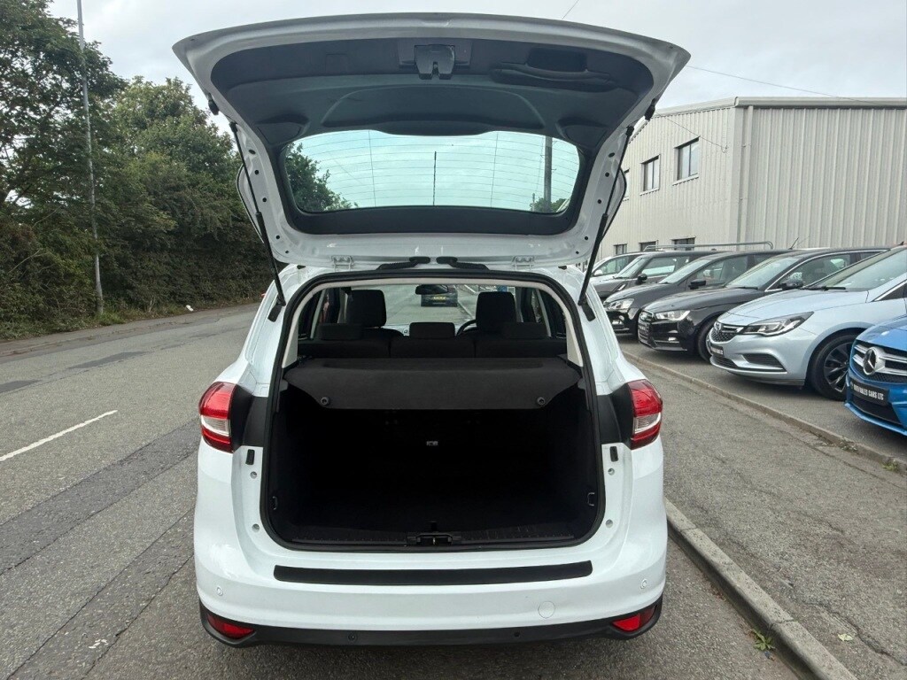 Used Ford C-Max 2017 for sale - 76132049: Photo 9