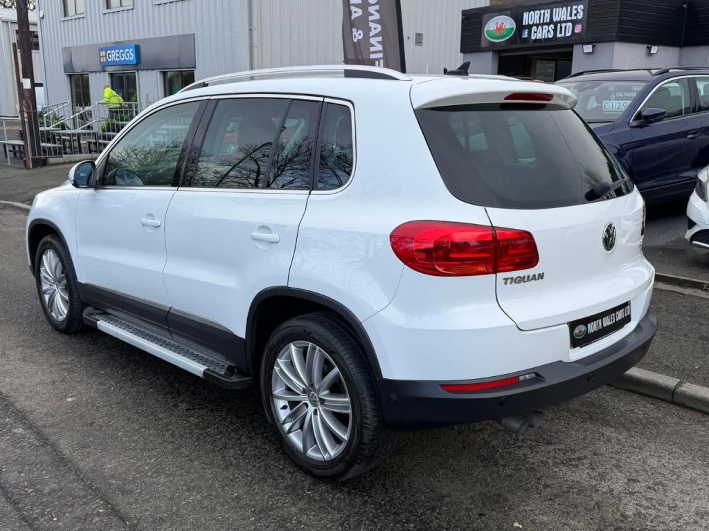 Used Volkswagen Tiguan 2016 for sale - 77888530: Photo 2