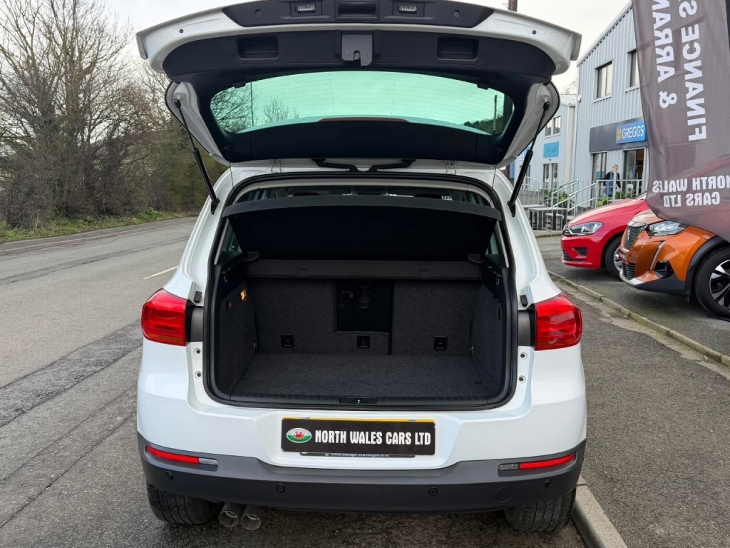 Used Volkswagen Tiguan 2016 for sale - 77888530: Photo 9