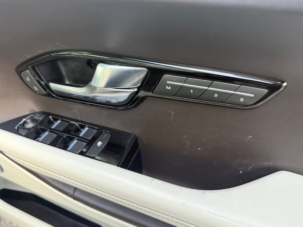 Used Land Rover Range Rover Evoque 2012 for sale - 76142820: Photo 32