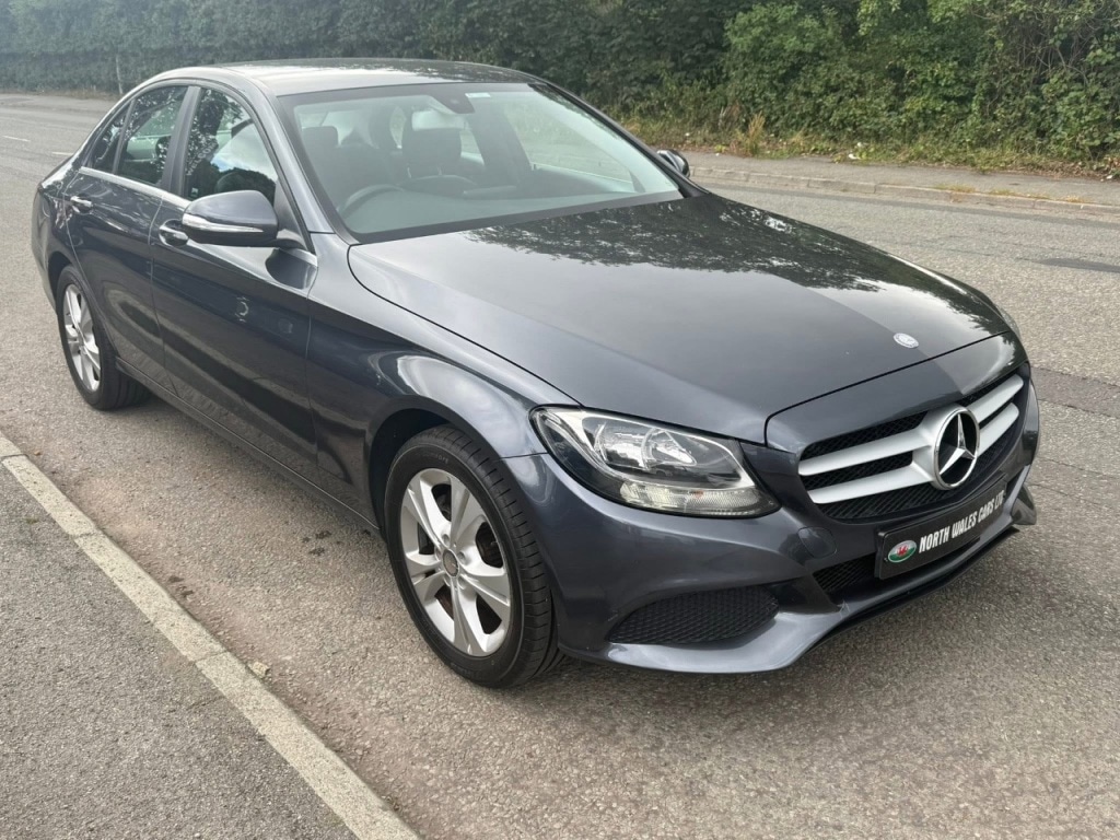 Used Mercedes-Benz C Class 2015 for sale - 76132044: Photo 1