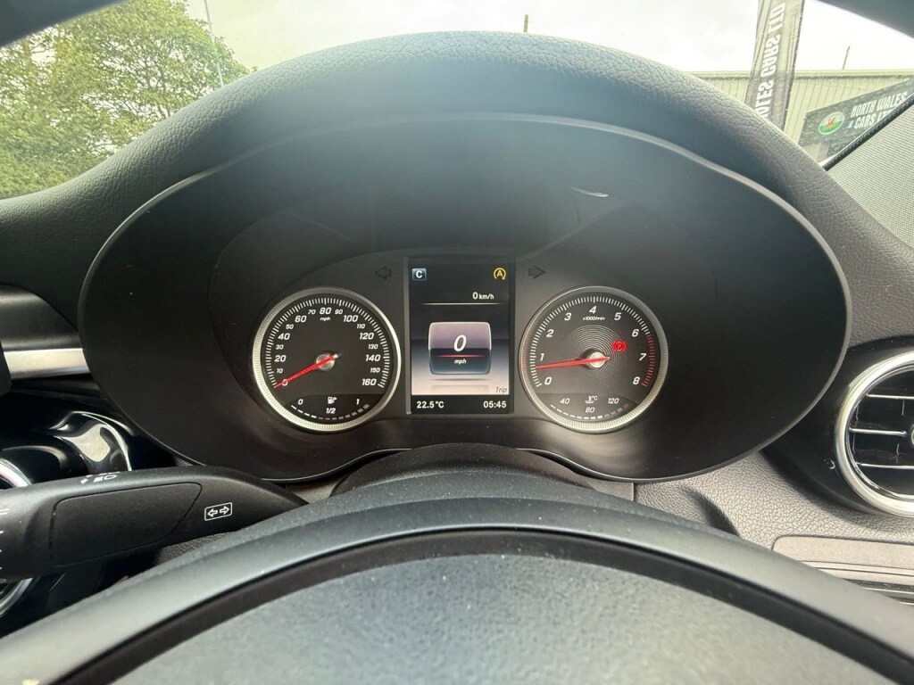 Used Mercedes-Benz C Class 2015 for sale - 76132044: Photo 20