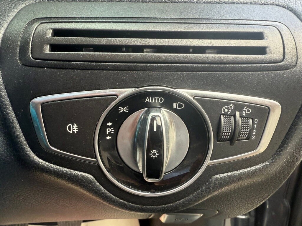 Used Mercedes-Benz C Class 2015 for sale - 76132044: Photo 27