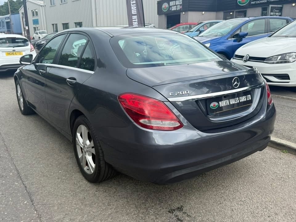 Used Mercedes-Benz C Class 2015 for sale - 76132044: Photo 4