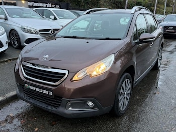 Used Peugeot 2008 2014 for sale - 76594640: Photo
