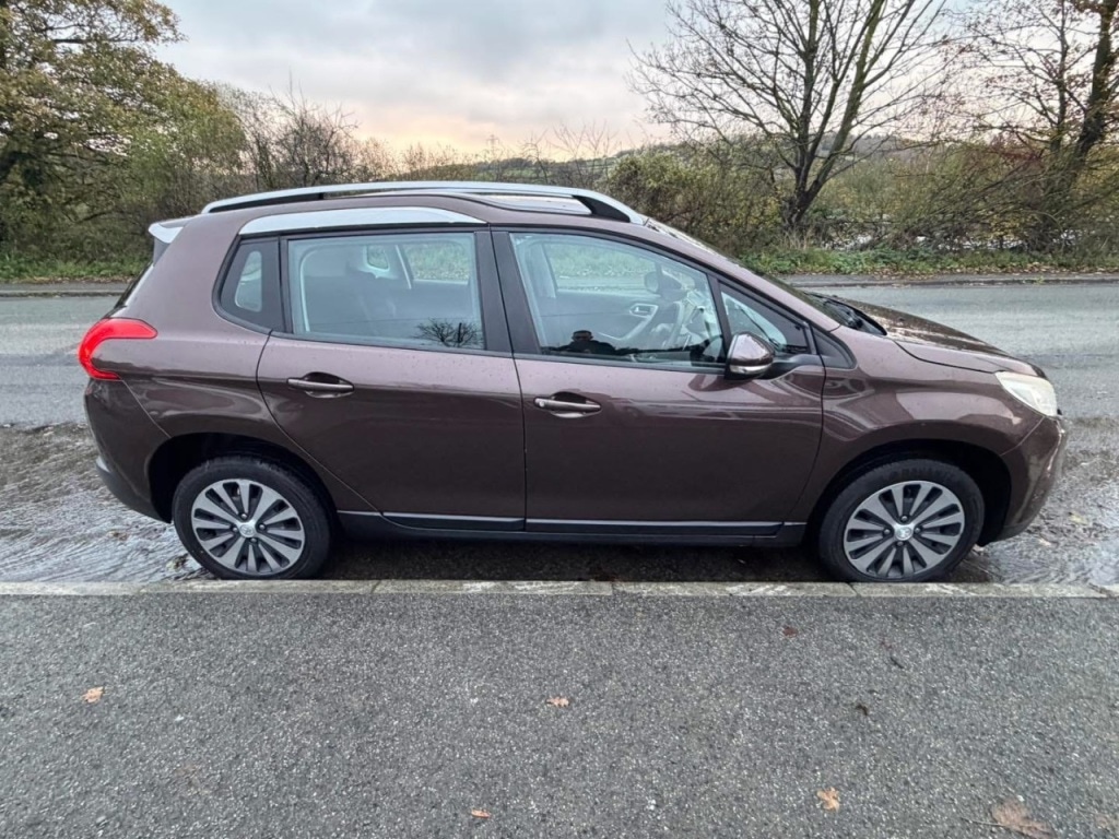 Used Peugeot 2008 2014 for sale - 76594640: Photo 6