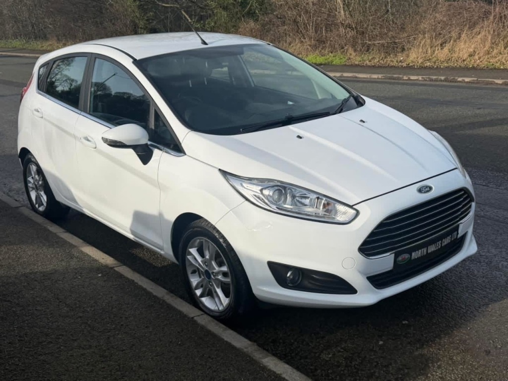 Used Ford Fiesta 2015 for sale - 77631500: Photo 2