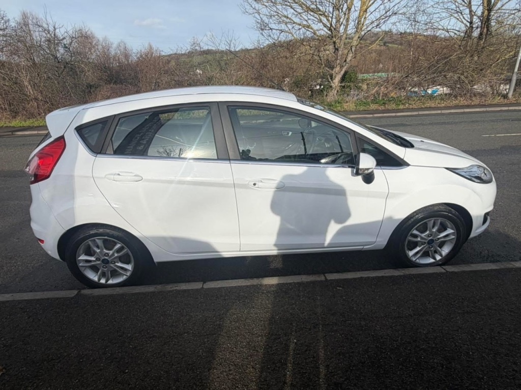 Used Ford Fiesta 2015 for sale - 77631500: Photo 6