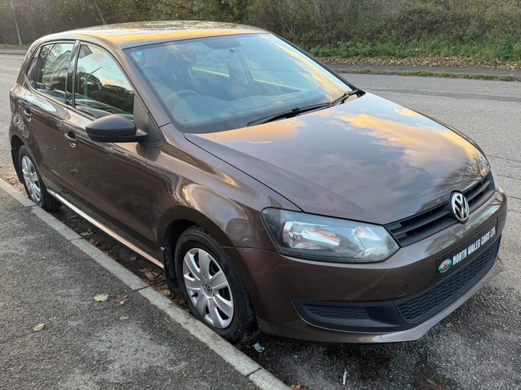 Used Volkswagen Polo 2012 for sale - 76649992: Photo 1