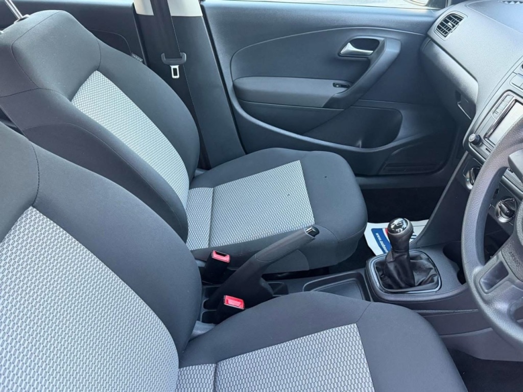 Used Volkswagen Polo 2012 for sale - 76649992: Photo 11