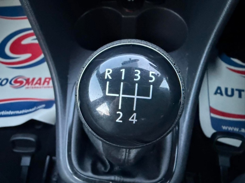 Used Volkswagen Polo 2012 for sale - 76649992: Photo 22