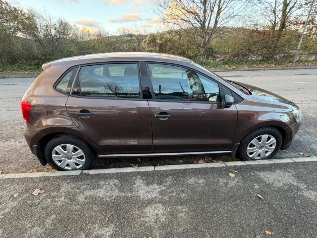 Used Volkswagen Polo 2012 for sale - 76649992: Photo 6