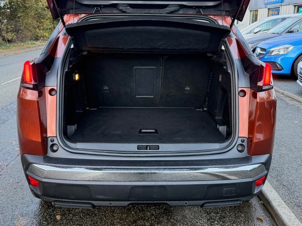 Used Peugeot 3008 2018 for sale - 76363159: Photo 10