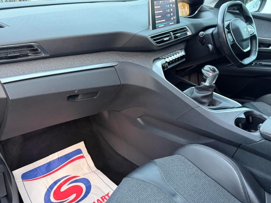 Used Peugeot 3008 2018 for sale - 76363159: Photo 14