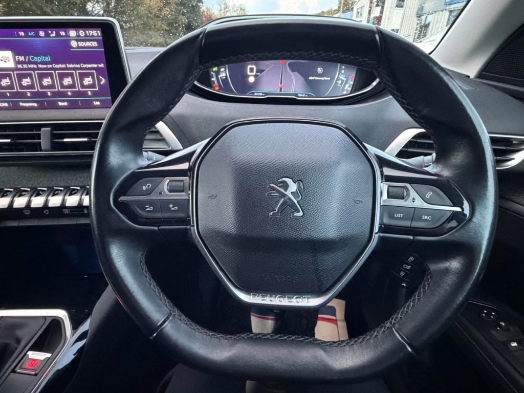 Used Peugeot 3008 2018 for sale - 76363159: Photo 19