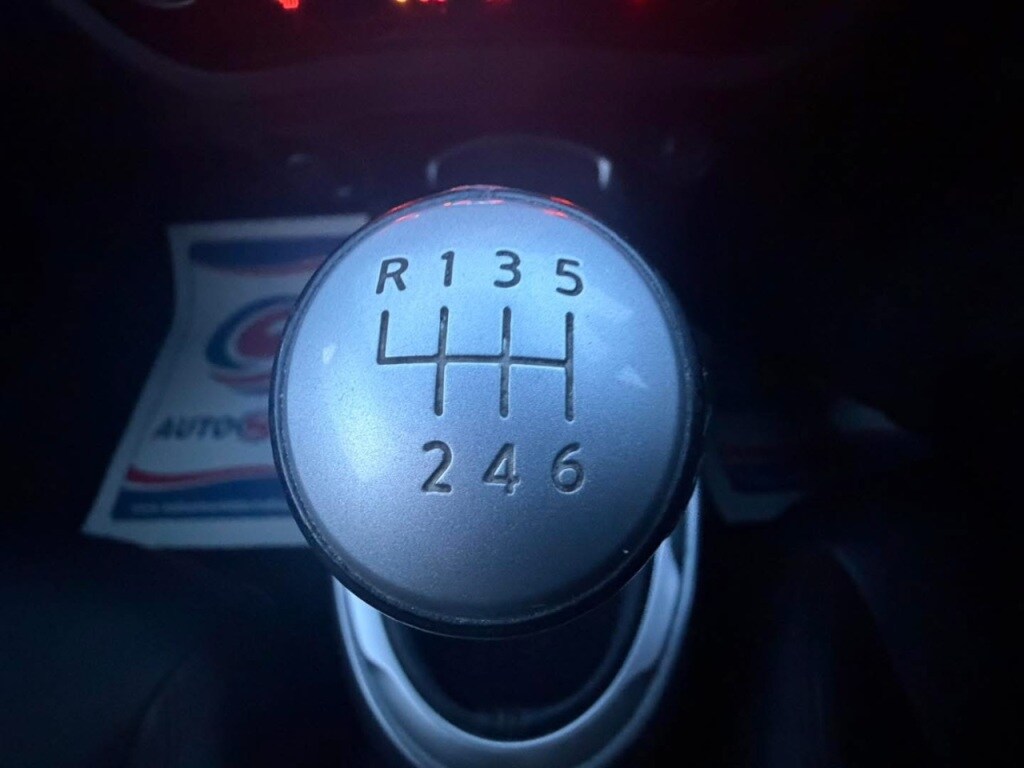 Used Nissan Juke 2014 for sale - 77363869: Photo 28