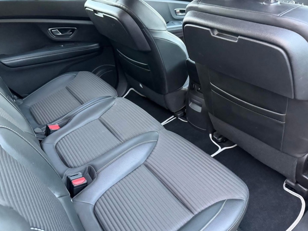 Used Renault Grand Scenic 2018 for sale - 76422178: Photo 17