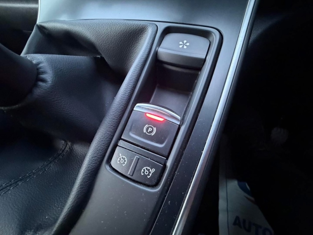 Used Renault Grand Scenic 2018 for sale - 76422178: Photo 26