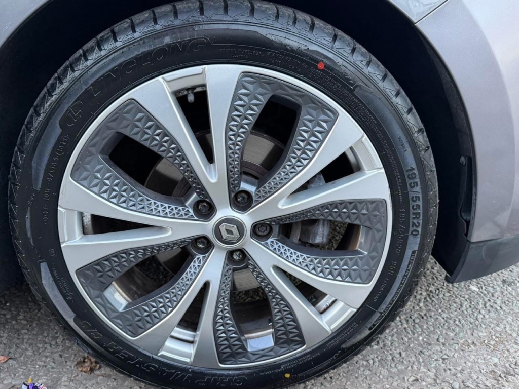 Used Renault Grand Scenic 2018 for sale - 76422178: Photo 28