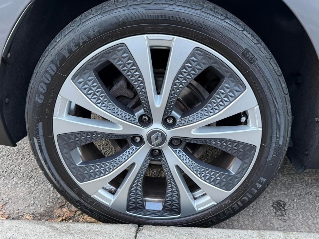 Used Renault Grand Scenic 2018 for sale - 76422178: Photo 29