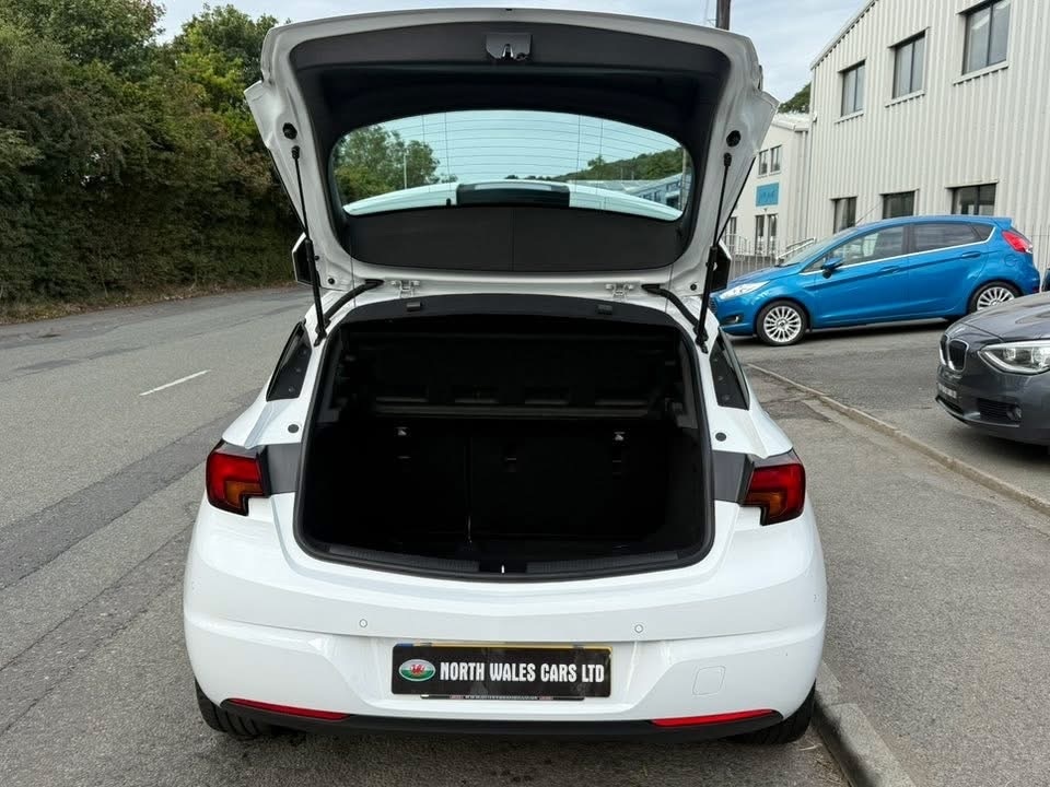 Used Vauxhall Astra 2020 for sale - 76132003: Photo 9