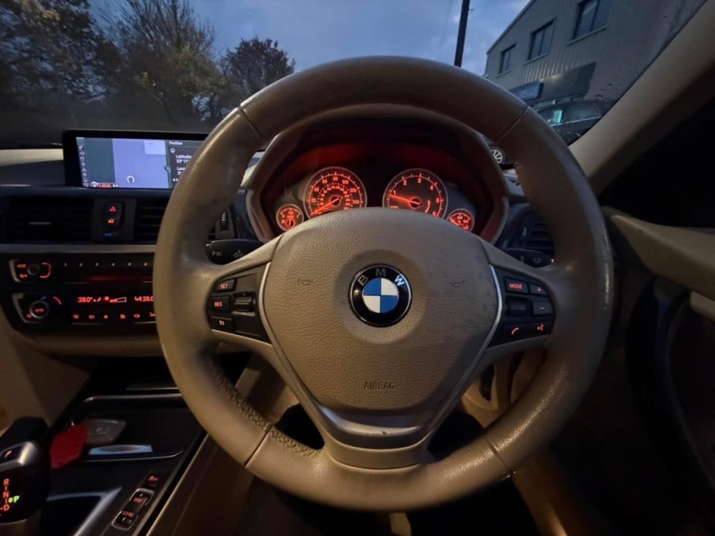 Used BMW 3 Series 2012 for sale - 76625550: Photo 17