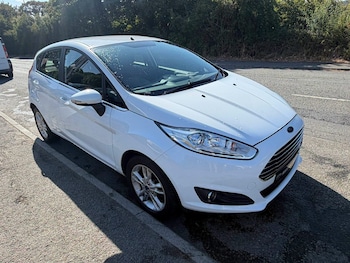 Used Ford Fiesta 2015 for sale - 79391870: Photo