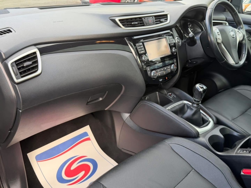 Used Nissan Qashqai 2015 for sale - 78061771: Photo 13