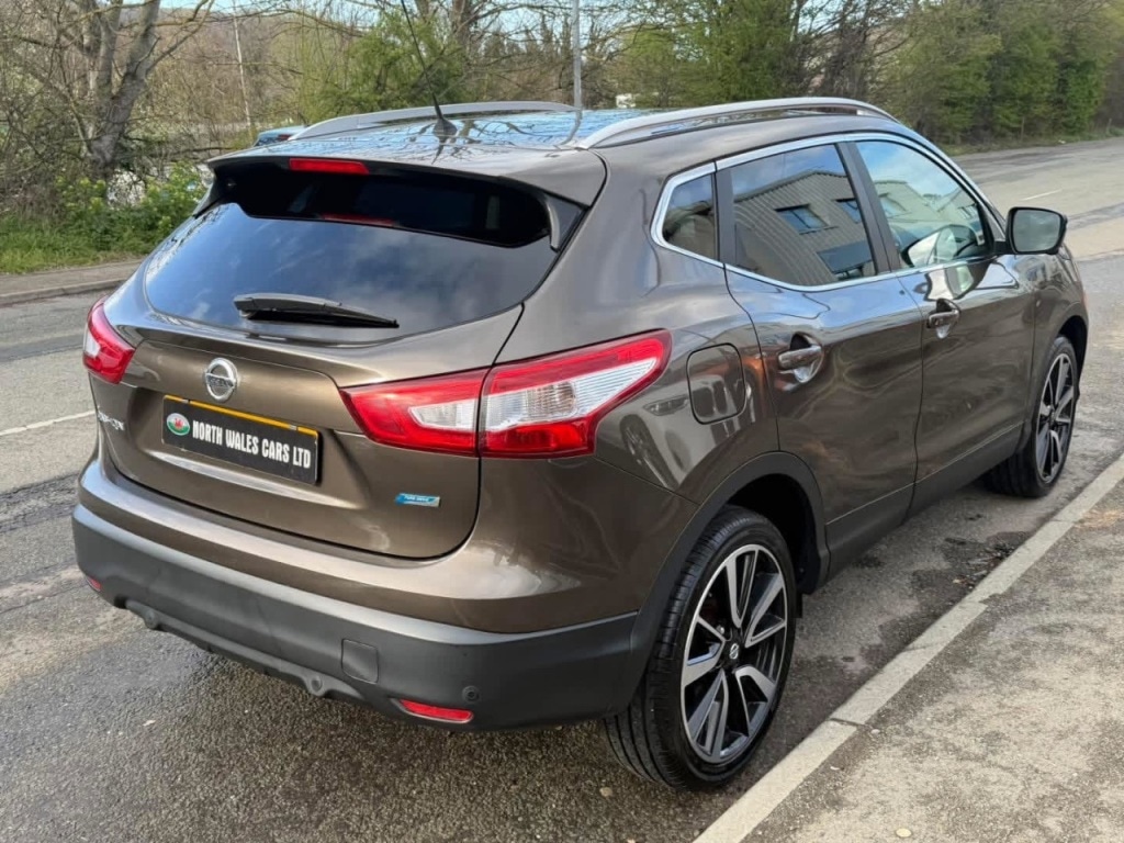 Used Nissan Qashqai 2015 for sale - 78061771: Photo 5