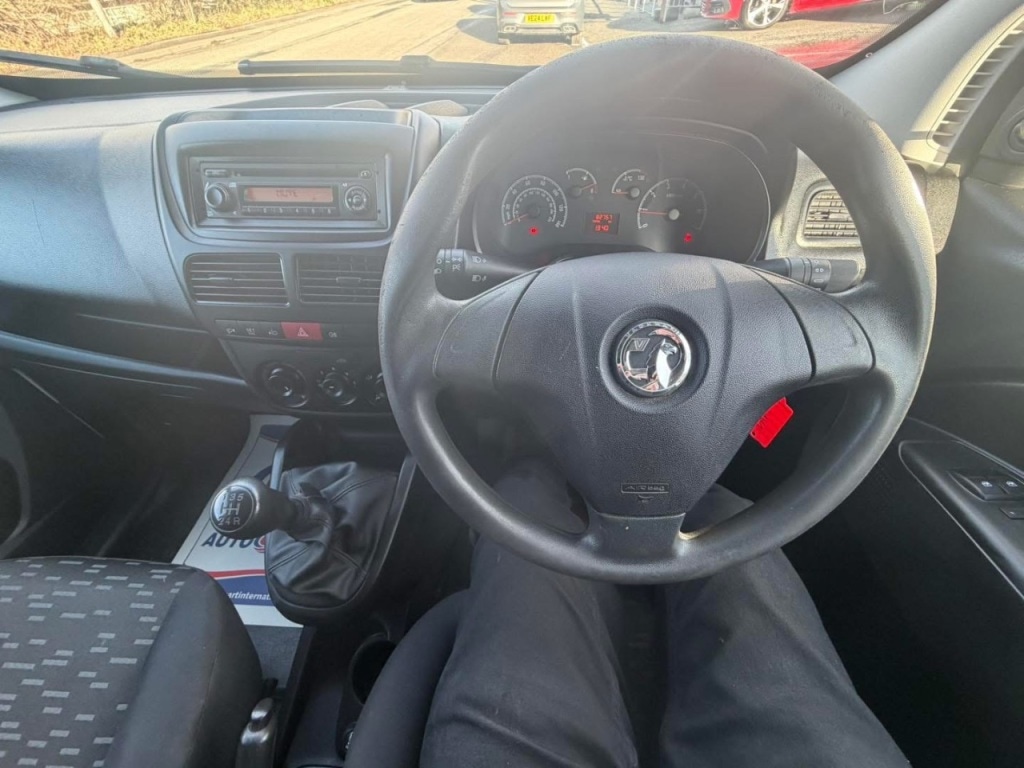 Used Vauxhall Combo 2013 for sale - 77377871: Photo 22