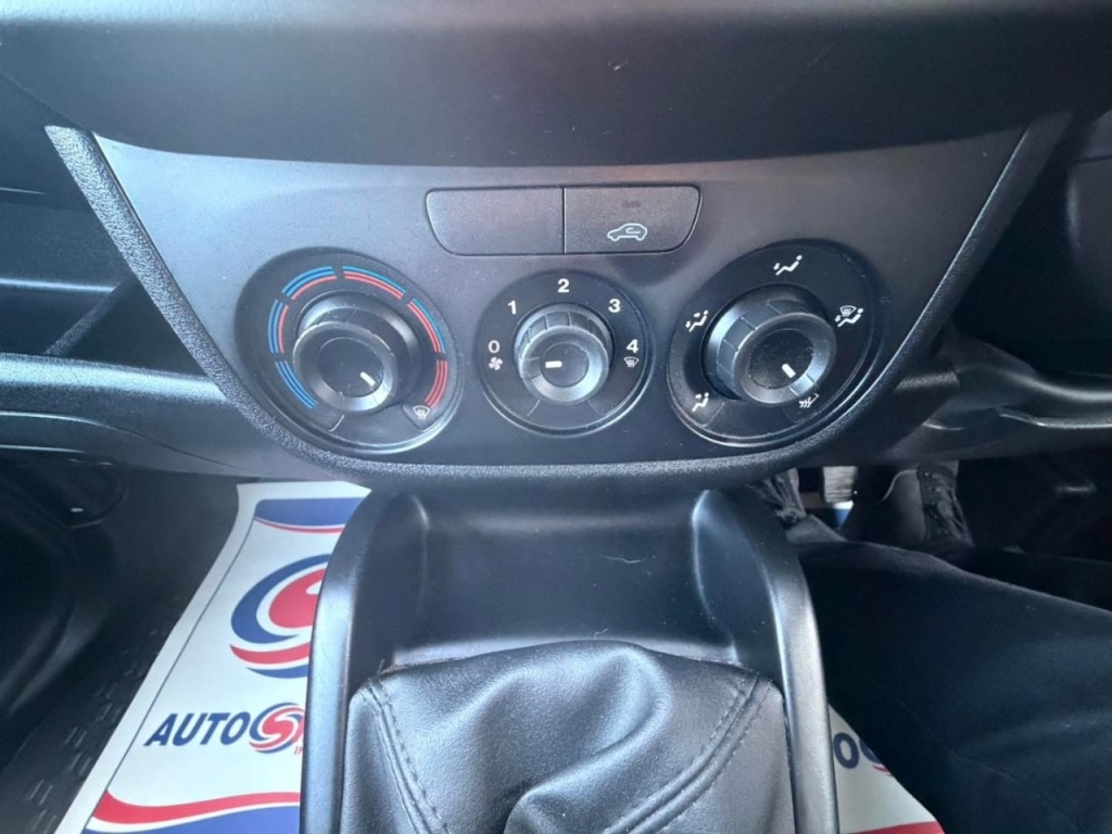 Used Vauxhall Combo 2013 for sale - 77377871: Photo 24