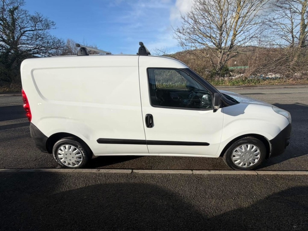 Used Vauxhall Combo 2013 for sale - 77377871: Photo 6