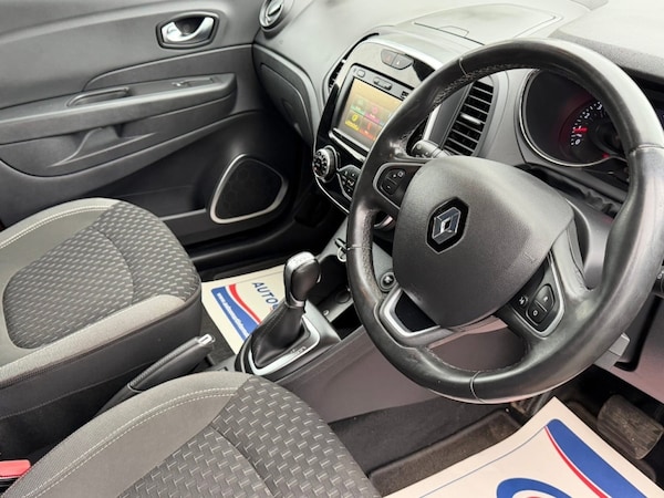 Used Renault Captur 2017 for sale - 76205842: Photo 12