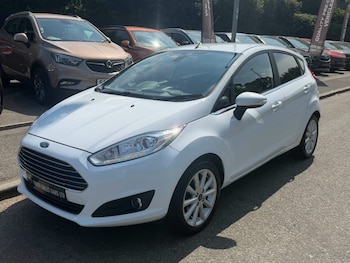 Used Ford Fiesta 2017 for sale - 79251833: Photo