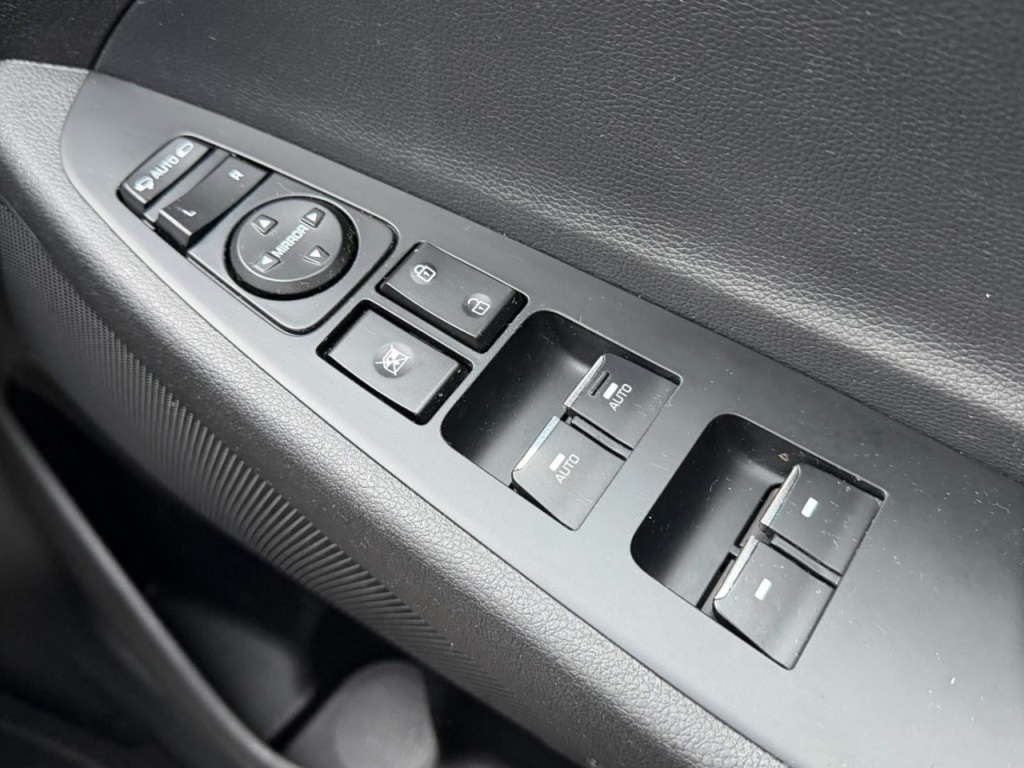 Used Hyundai TUCSON 2018 for sale - 76595705: Photo 31