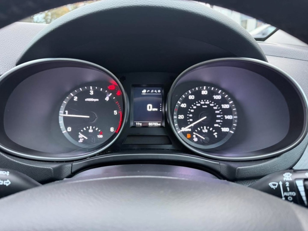 Used Hyundai Santa Fe 2015 for sale - 76595706: Photo 20