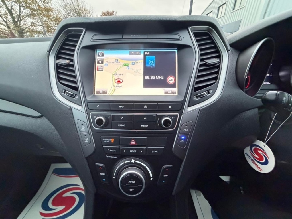 Used Hyundai Santa Fe 2015 for sale - 76595706: Photo 22