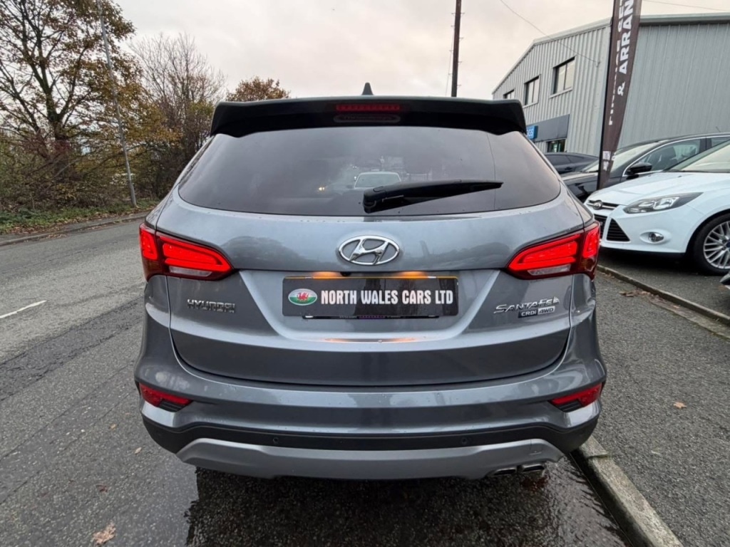 Used Hyundai Santa Fe 2015 for sale - 76595706: Photo 6