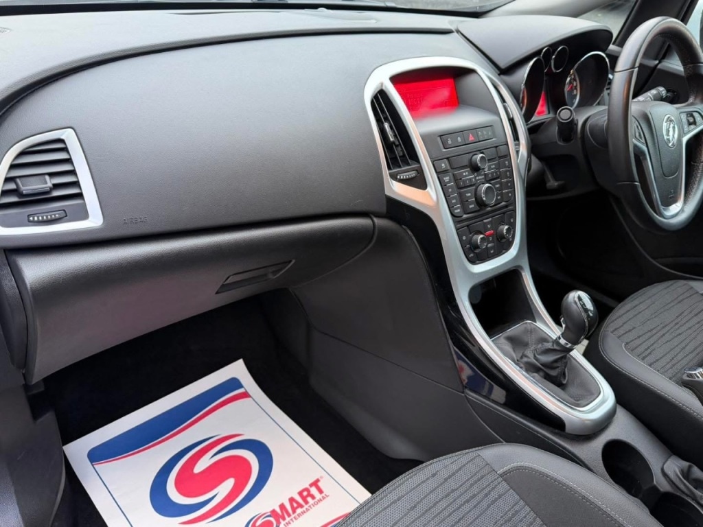 Used Vauxhall Astra 2015 for sale - 77446058: Photo 15