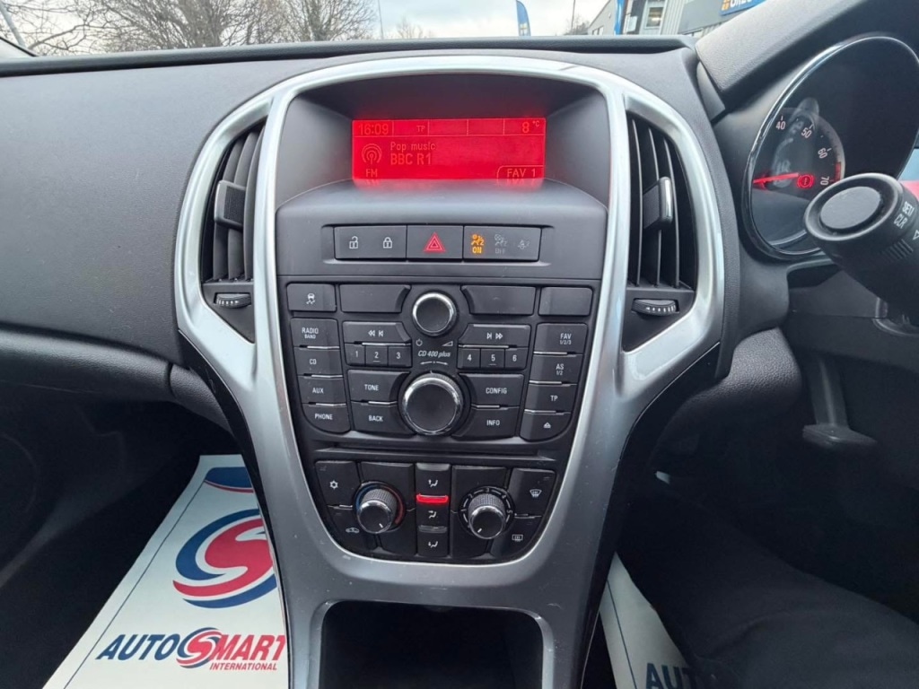 Used Vauxhall Astra 2015 for sale - 77446058: Photo 24