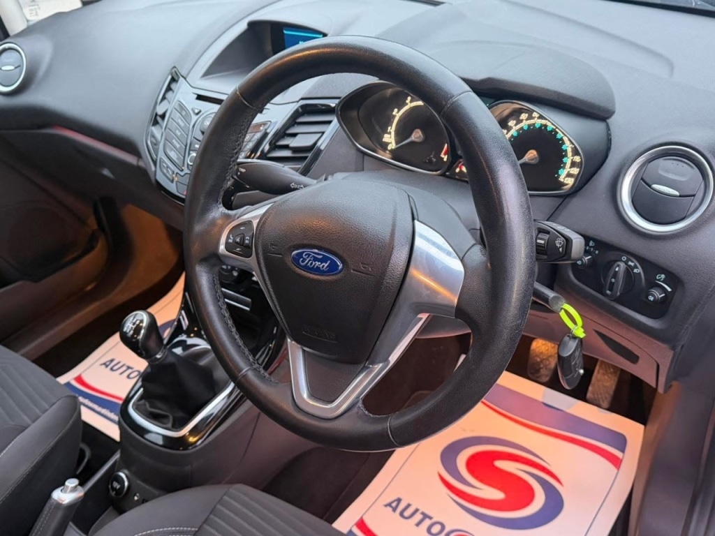 Used Ford Fiesta 2014 for sale - 77392018: Photo 11