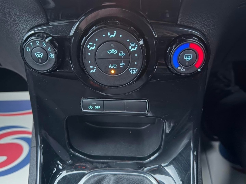 Used Ford Fiesta 2014 for sale - 77392018: Photo 27