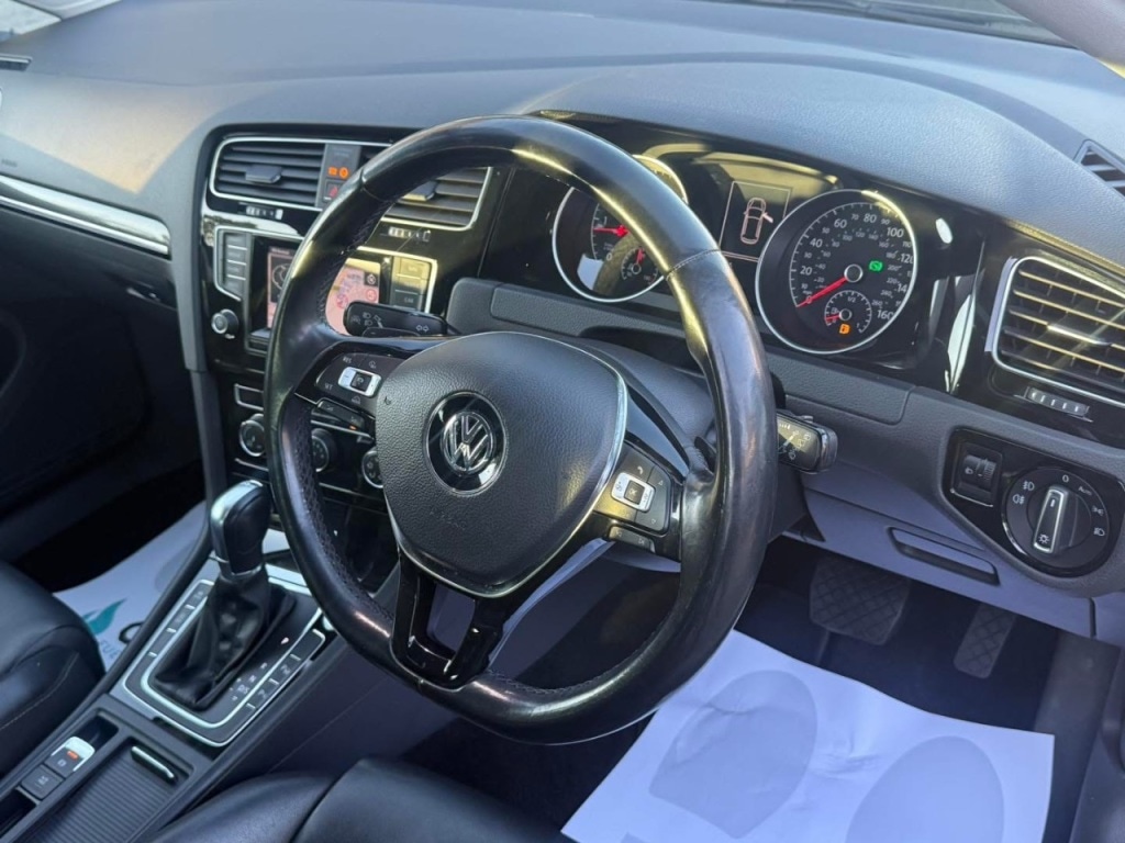 Used Volkswagen Golf 2013 for sale - 76132028: Photo 11